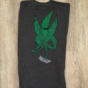 Gray T-Shirt with skateboard graphic